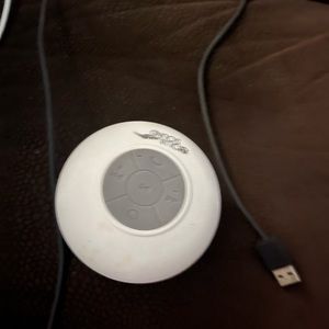 Mini speaker used for the shower